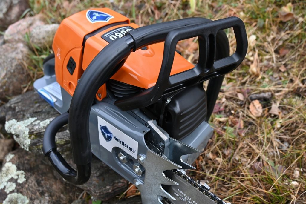 92cc Holzfforma G660 Gasoline Chainsaw - The Iron Shop Canada