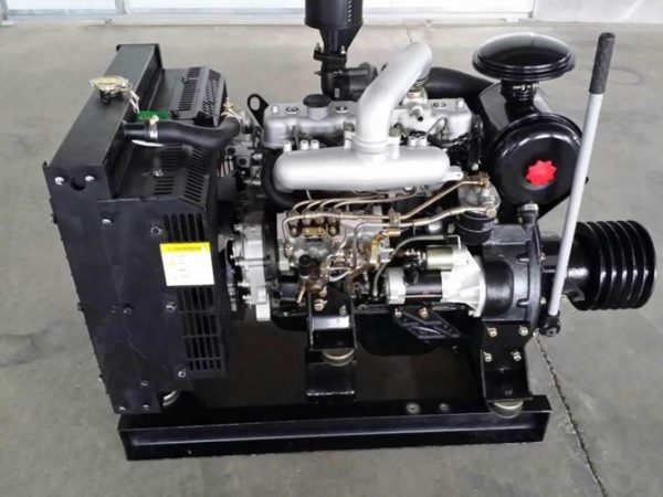 Yanmar 4TNV88 Diesel Engine